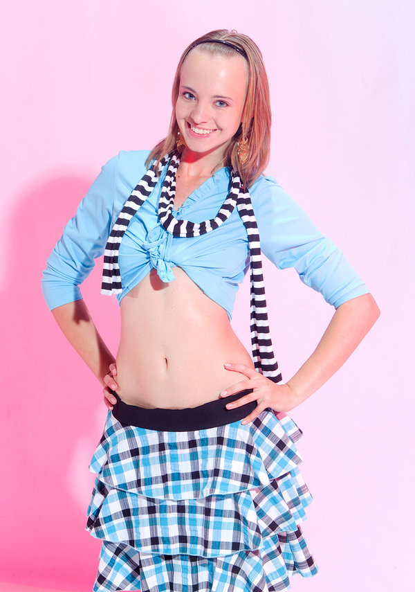 Ангелина, 23